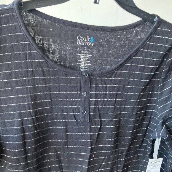 Croft & Barrow 2 piece PJ set metallic stripe top & black pant size S - Picture 5 of 15